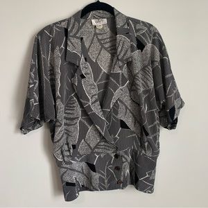 Vintage ABS black and white floral pattern top